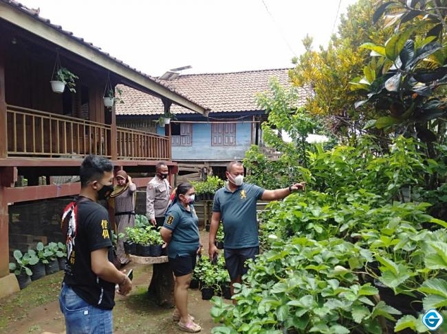 Jalin Silaturahmi Dengan Warga, Kapolres KSB Polda NTB Kunjungi Desa Rarak Ronges 